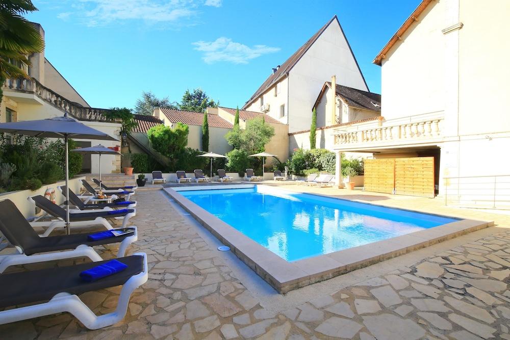 Hotel Le Renoir Sarlat-la-Caneda Exterior photo